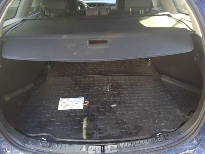 toyota auris touring sports (e18) del año 2017