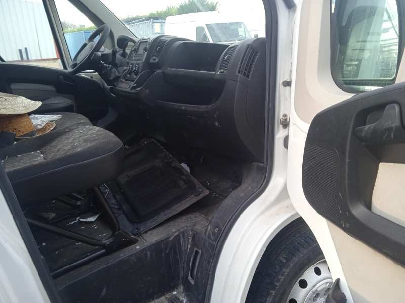 peugeot boxer furgón del año 2015