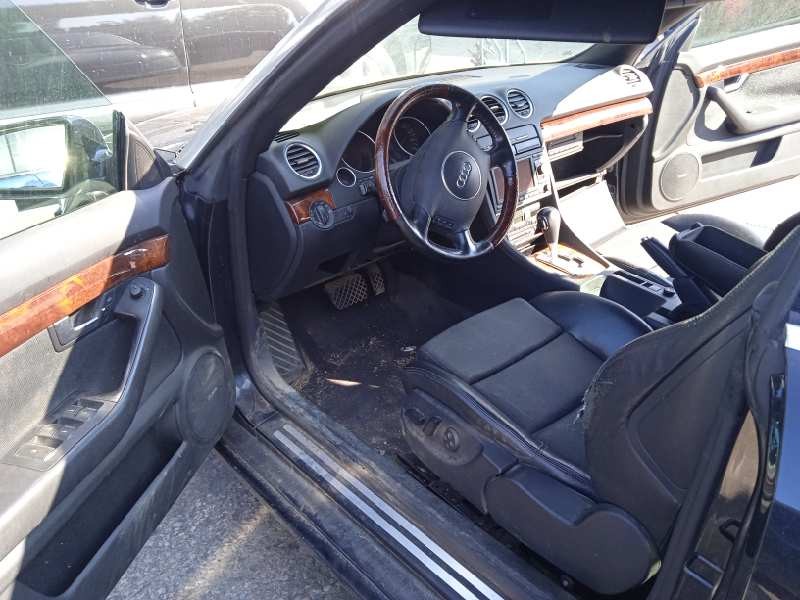 audi a4 cabrio (8h) del año 2004