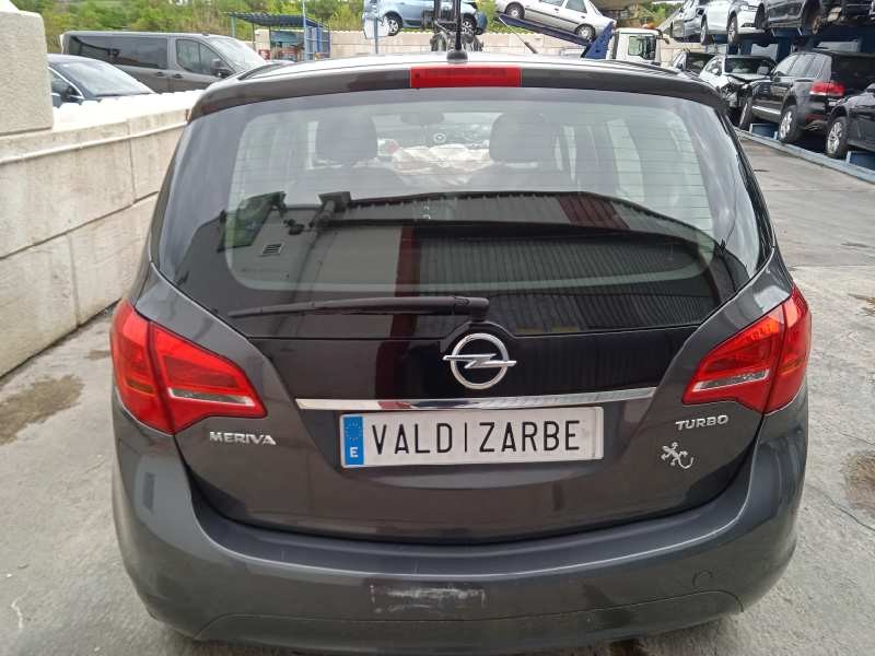 opel meriva b del año 2011