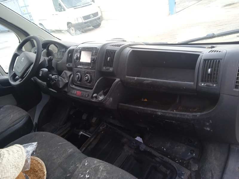 peugeot boxer furgón del año 2015