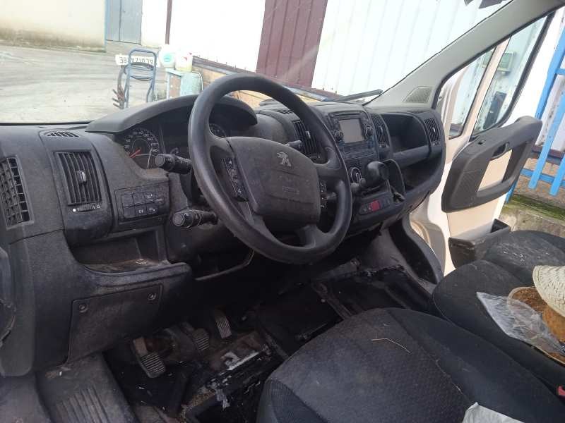 peugeot boxer furgón del año 2015