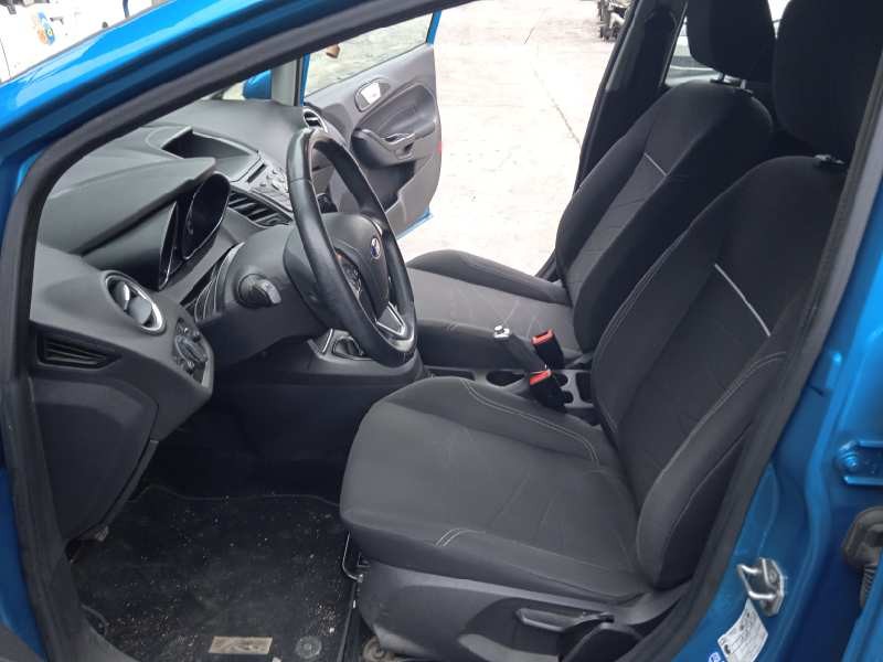 ford fiesta (ccn) del año 2016