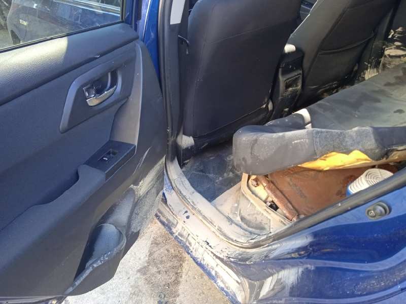 toyota auris touring sports (e18) del año 2017