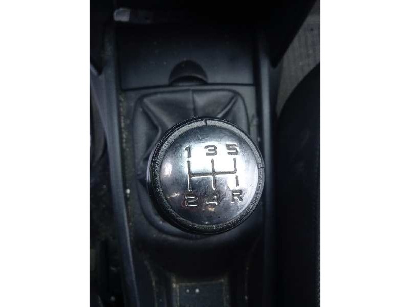 peugeot 207 del año 2008