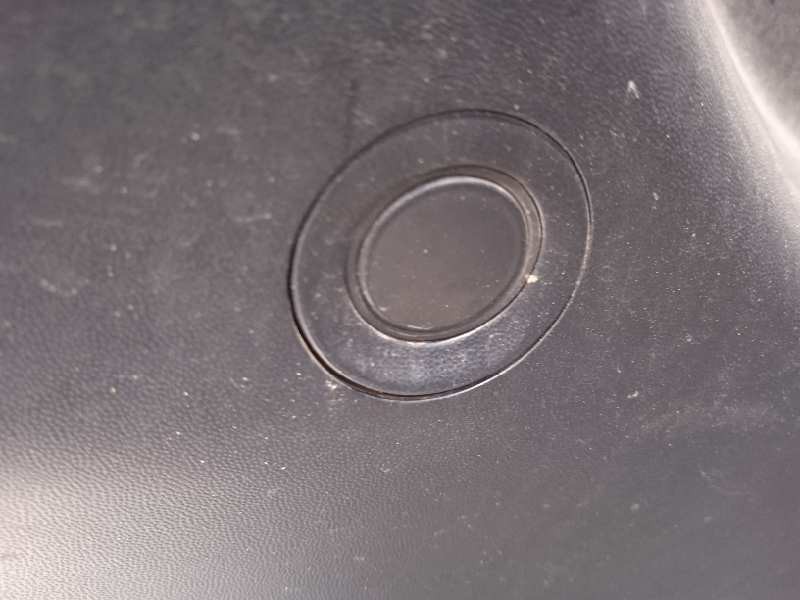 Recambio de paragolpes trasero para jeep cherokee limited 4wd referencia OEM IAM 68232316AD  