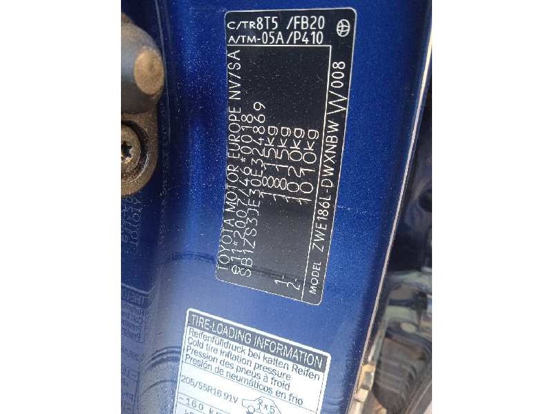 toyota auris touring sports (e18) del año 2017