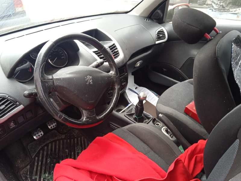 peugeot 206 berlina del año 2009