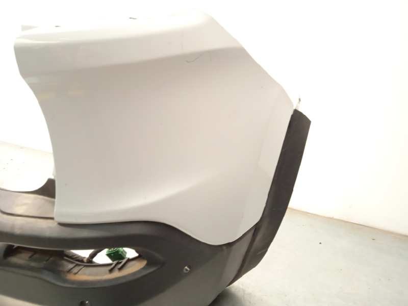 Recambio de paragolpes trasero para jeep cherokee limited 4wd referencia OEM IAM 68232316AD  