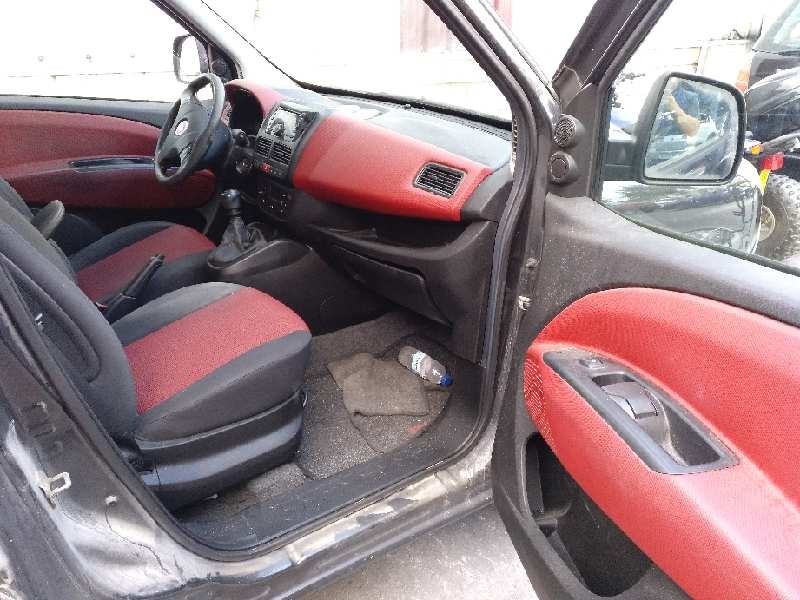 fiat doblo del año 2010