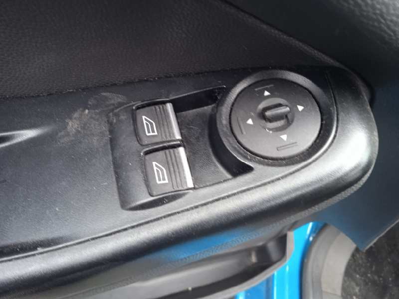 ford fiesta (ccn) del año 2016