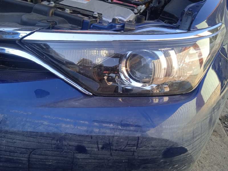 toyota auris touring sports (e18) del año 2017