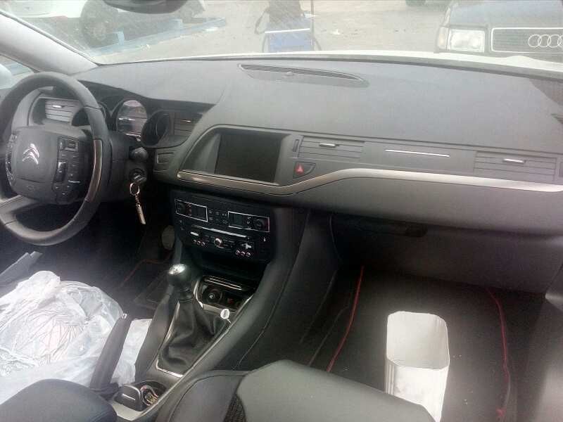 citroën c5 berlina del año 2013