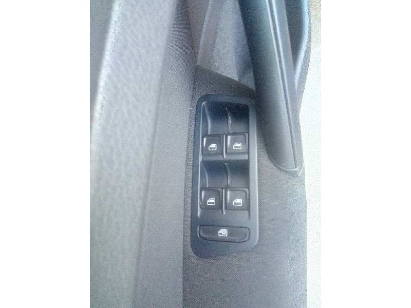 volkswagen golf vii lim. (5g1) del año 2015