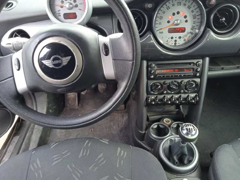 bmw mini (r50,r53) del año 2005