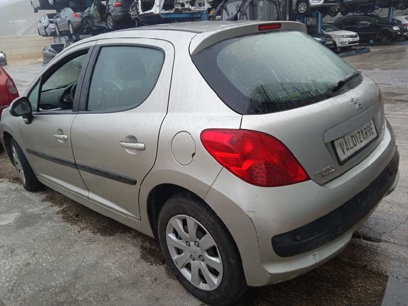 peugeot 207 del año 2008
