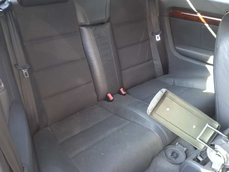 audi a4 cabrio (8h) del año 2004