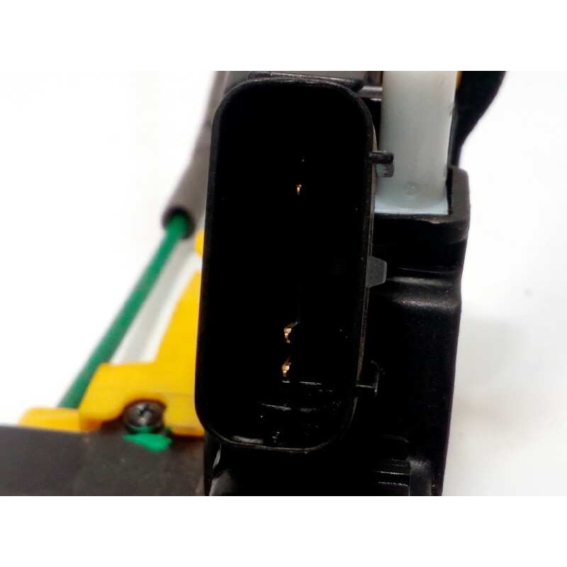 Recambio de cerradura puerta delantera derecha para hyundai i30 (gd) 1.6 crdi cat referencia OEM IAM 81320A6110  