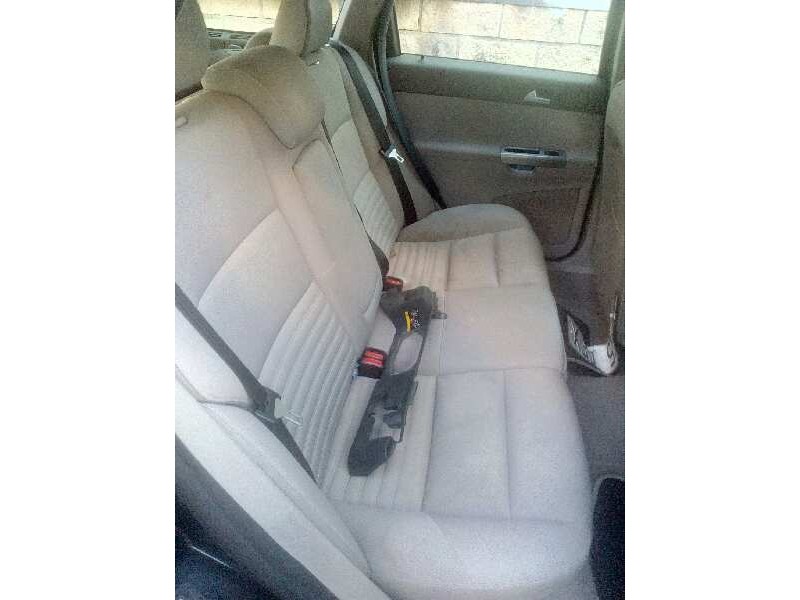 volvo v50 familiar del año 2008