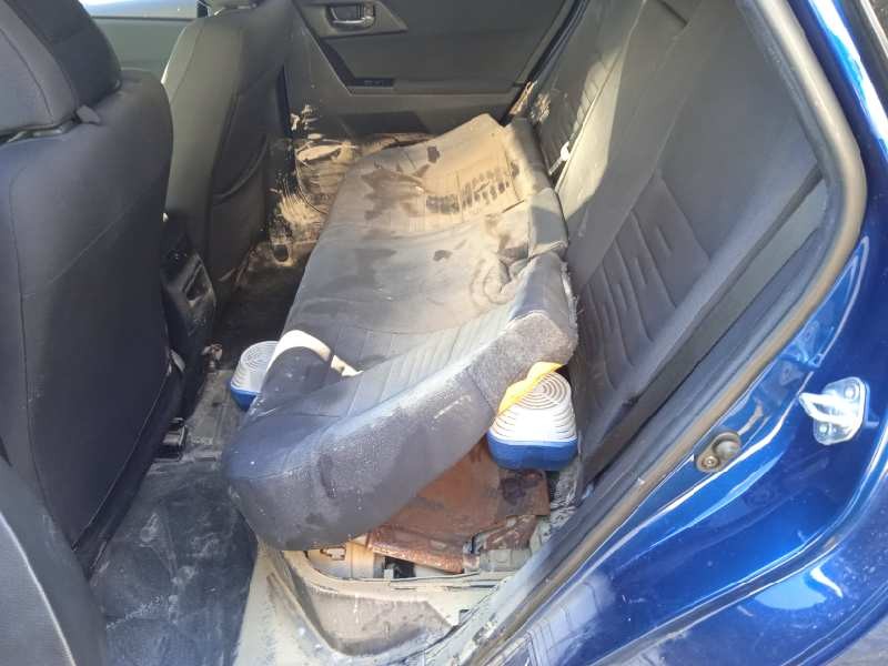 toyota auris touring sports (e18) del año 2017