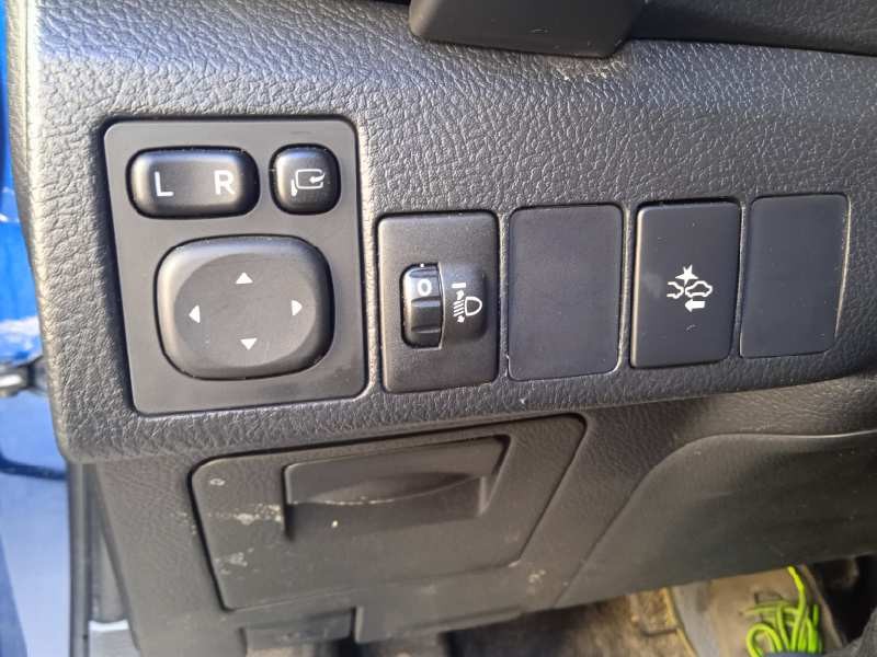 toyota auris touring sports (e18) del año 2017