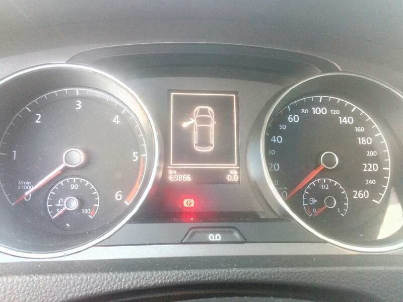 volkswagen golf vii lim. (5g1) del año 2015