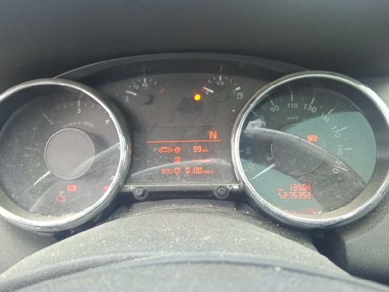 peugeot 5008 del año 2013