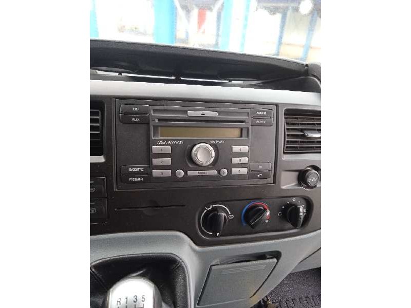 ford transit combi ´06 del año 2013