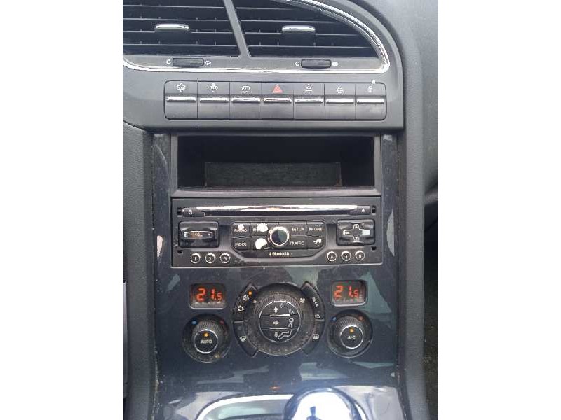 peugeot 5008 del año 2013