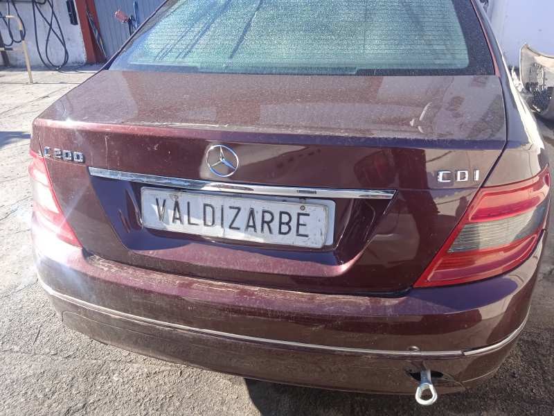 mercedes-benz clase c (w204) berlina del año 2008