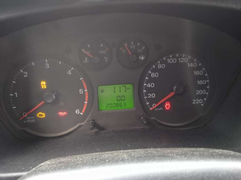 ford transit combi ´06 del año 2013