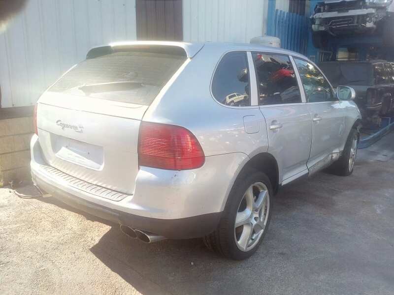 porsche cayenne (typ 9pa) del año 2003