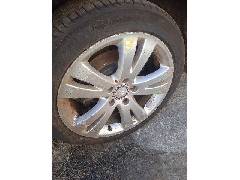 mercedes-benz clase c (w204) berlina del año 2008