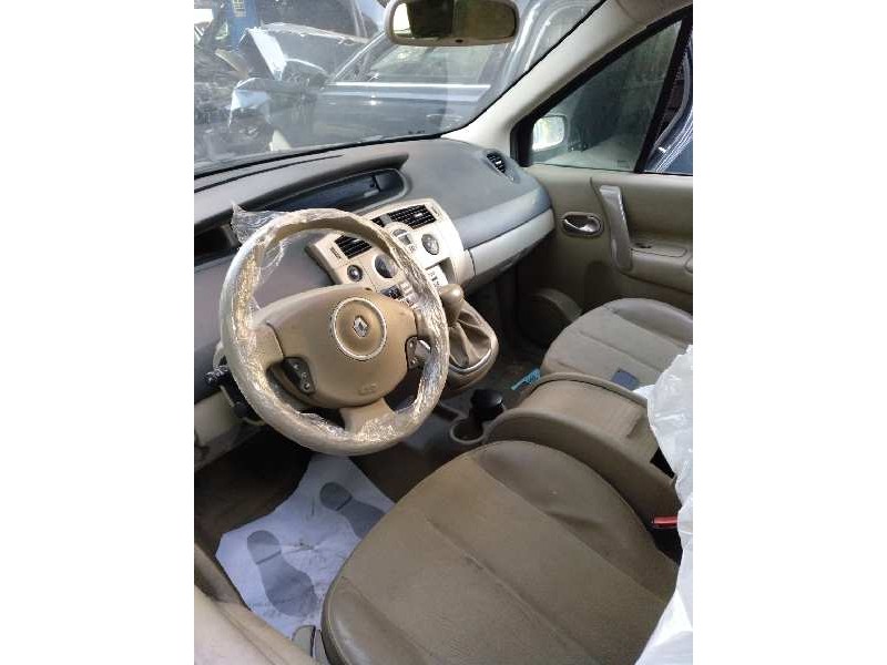 renault scenic ii del año 2007