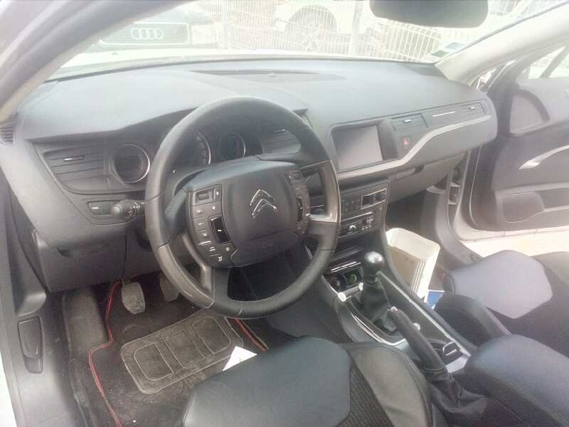 citroën c5 berlina del año 2013