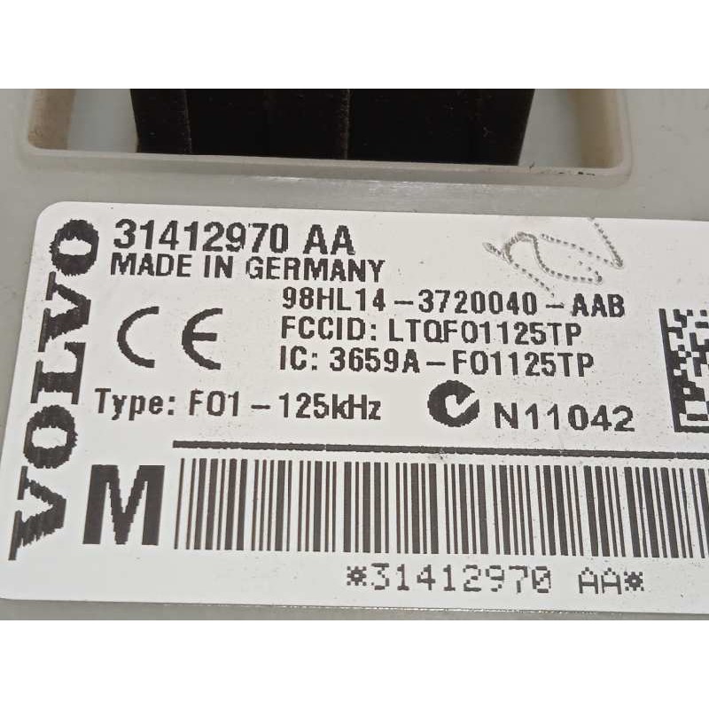 Recambio de caja reles / fusibles para volvo v60 kombi 2.0 diesel cat referencia OEM IAM 31412970  31412970AA