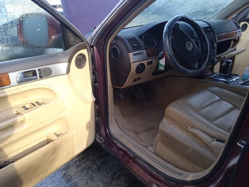 volkswagen touareg (7l6) del año 2008