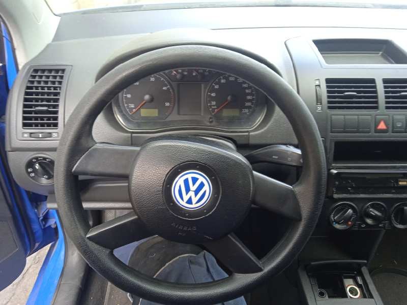 volkswagen polo (9n1) del año 2002