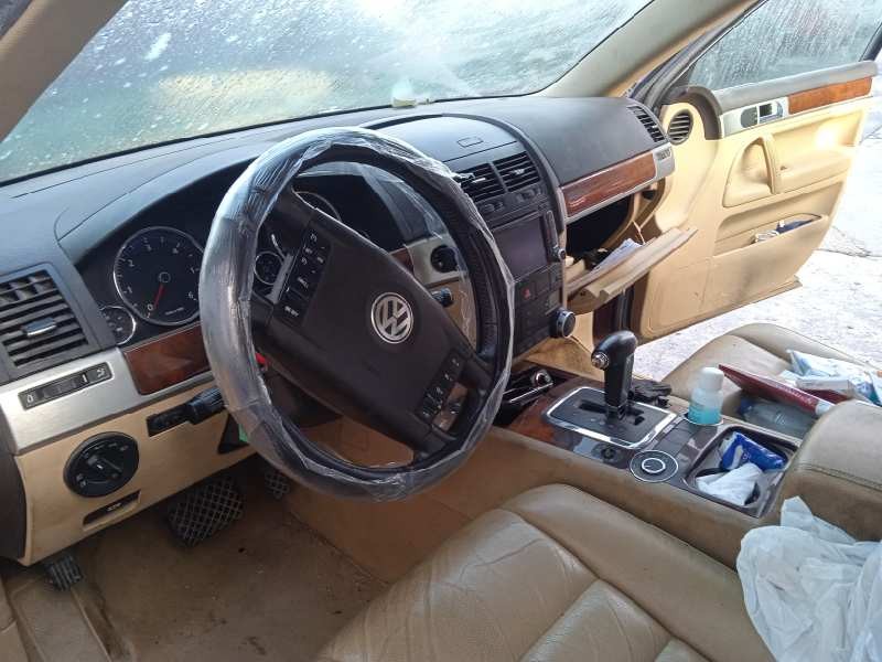 volkswagen touareg (7l6) del año 2008