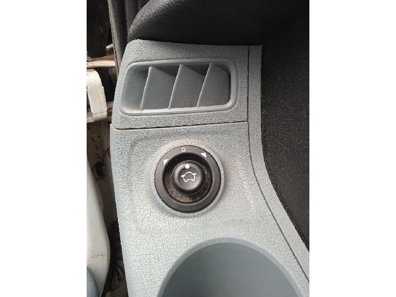 ford transit combi ´06 del año 2013