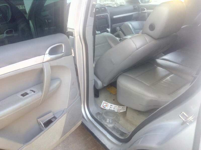 porsche cayenne (typ 9pa) del año 2003