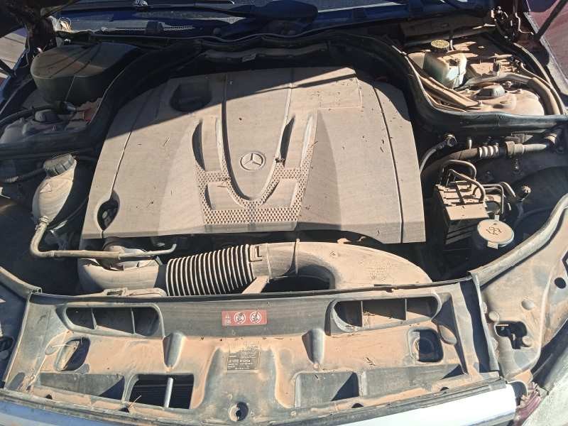 mercedes-benz clase c (w204) berlina del año 2008