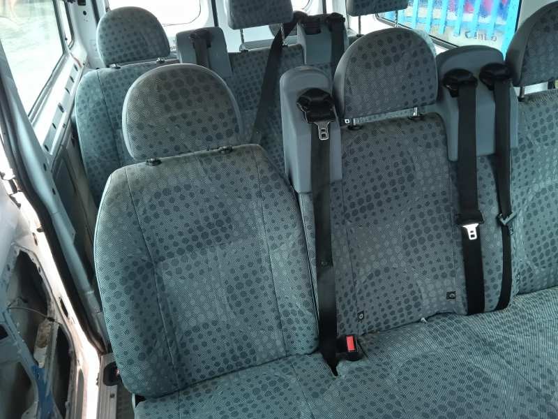 ford transit combi ´06 del año 2013