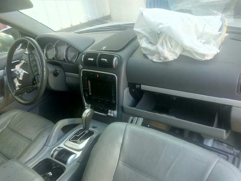 porsche cayenne (typ 9pa) del año 2003