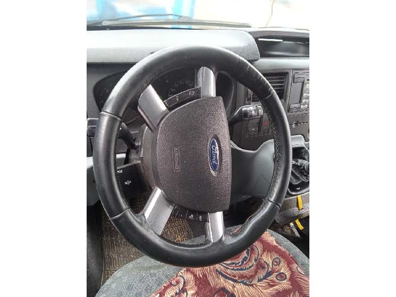 ford transit combi ´06 del año 2013