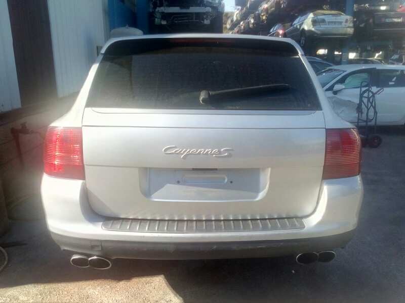 porsche cayenne (typ 9pa) del año 2003