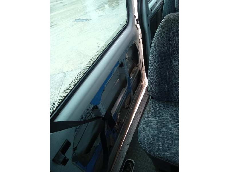 ford transit combi ´06 del año 2013