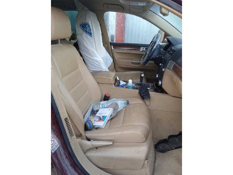 volkswagen touareg (7l6) del año 2008