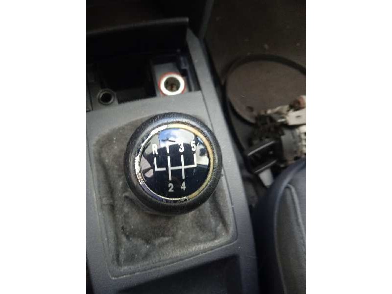 volkswagen polo (9n1) del año 2002