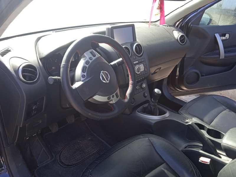 nissan qashqai (j10) del año 2008